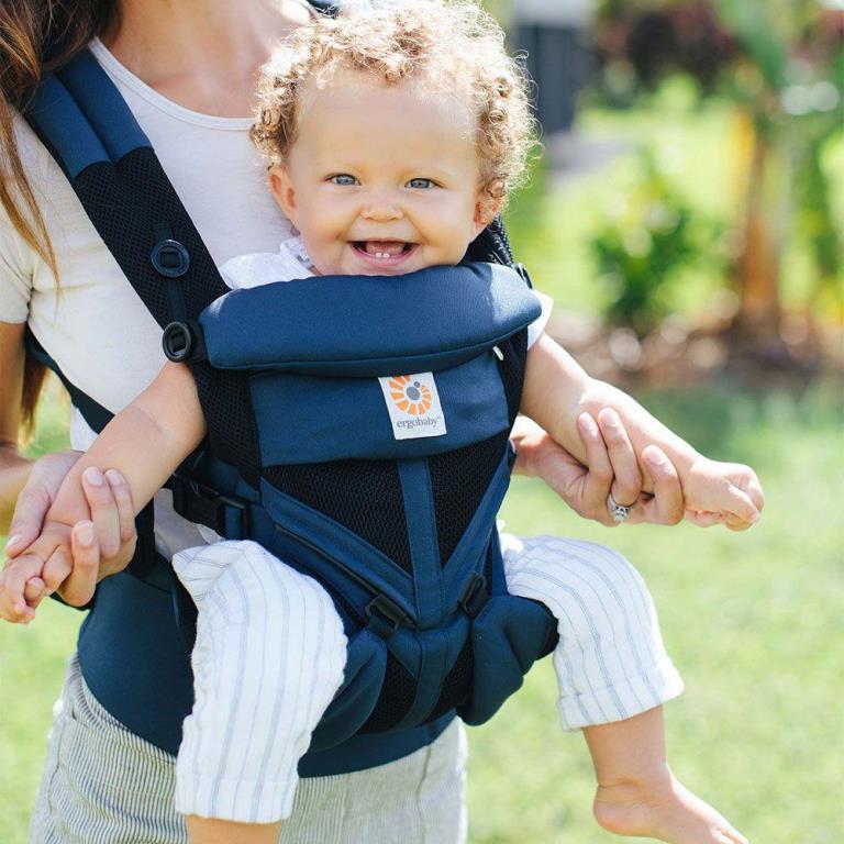 Ergobaby Omni 360 Cool Air Mesh All Carry Positions Baby Carrier Review