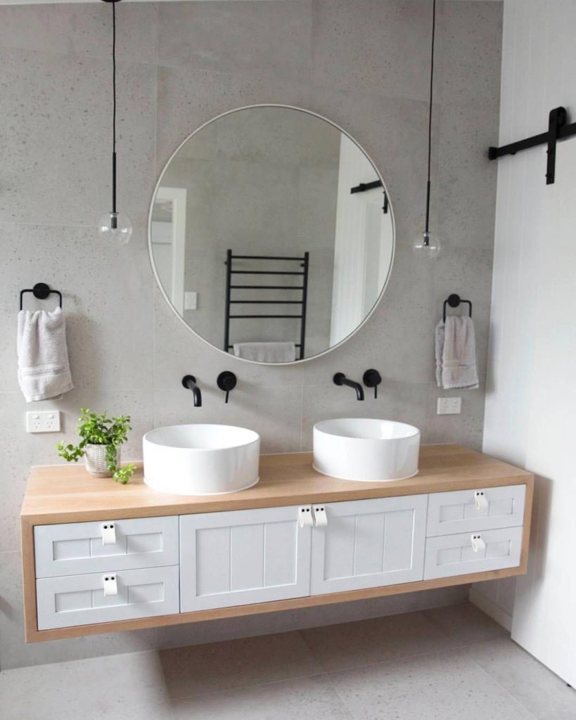 5 Minimalist Bathroom Decorating Ideas & Tips - Go Get Yourself